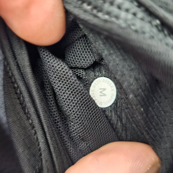 Lululemon Speed Up Shorts Black Size M – Women’s Running Gym Activewear A3-23 - Picture 5 of 5